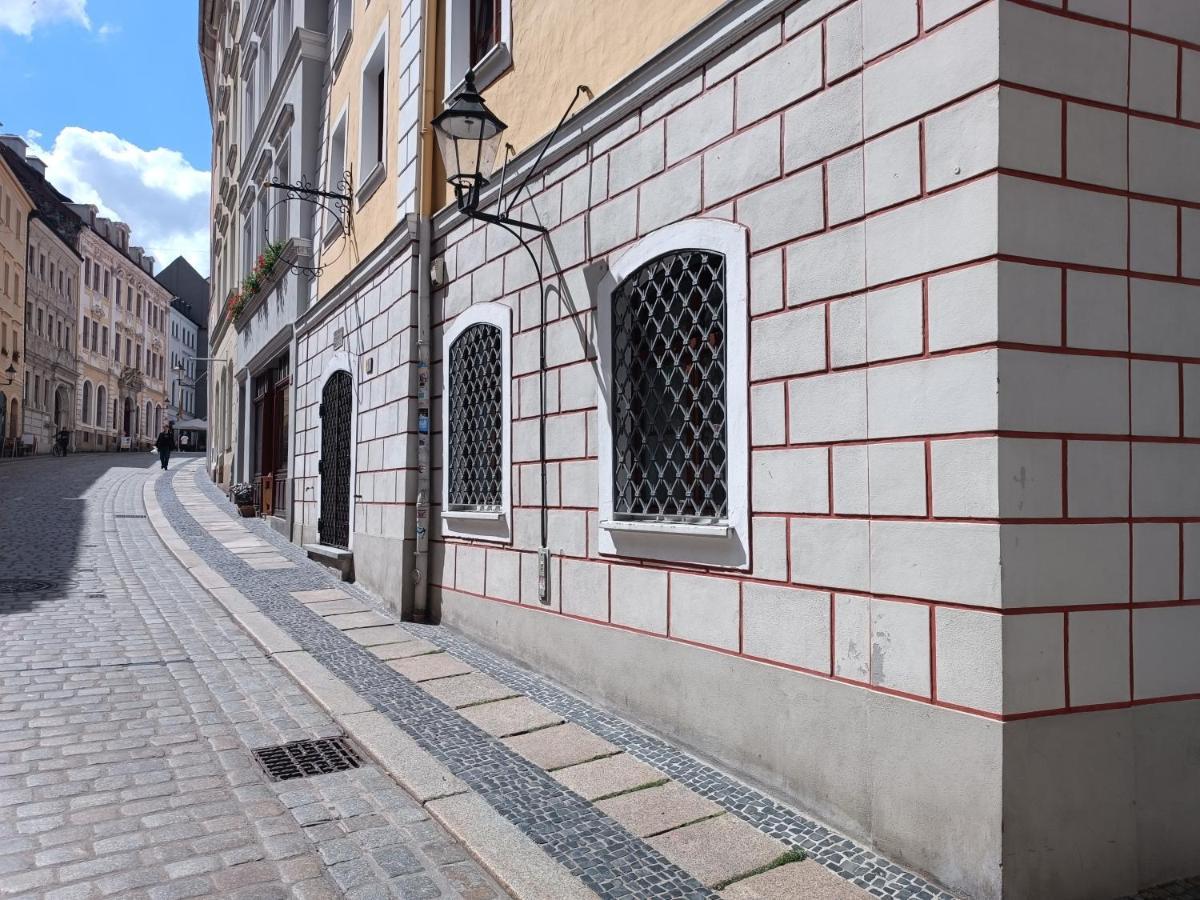 Ferienwohnung Filmap- Charmante Kreuzgewoelbe-Whg Im Herzen Der Altstadt-Ideal Fuer Paare & Geschaeftsreisende Görlitz Exterior foto